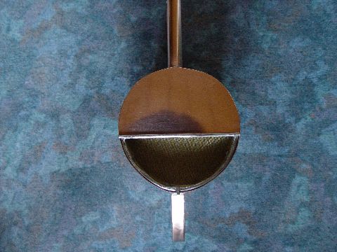 Deckel mit abnehmbarem Sieb